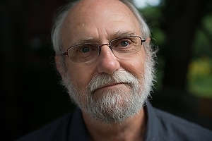 Stephen Layton